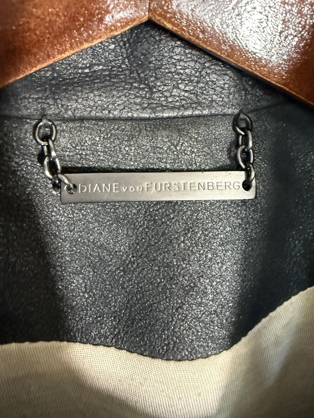 DVF Archival 2010 Patisserie Metallic Pewter Leather Jacket 8 - Picture 2 of 8